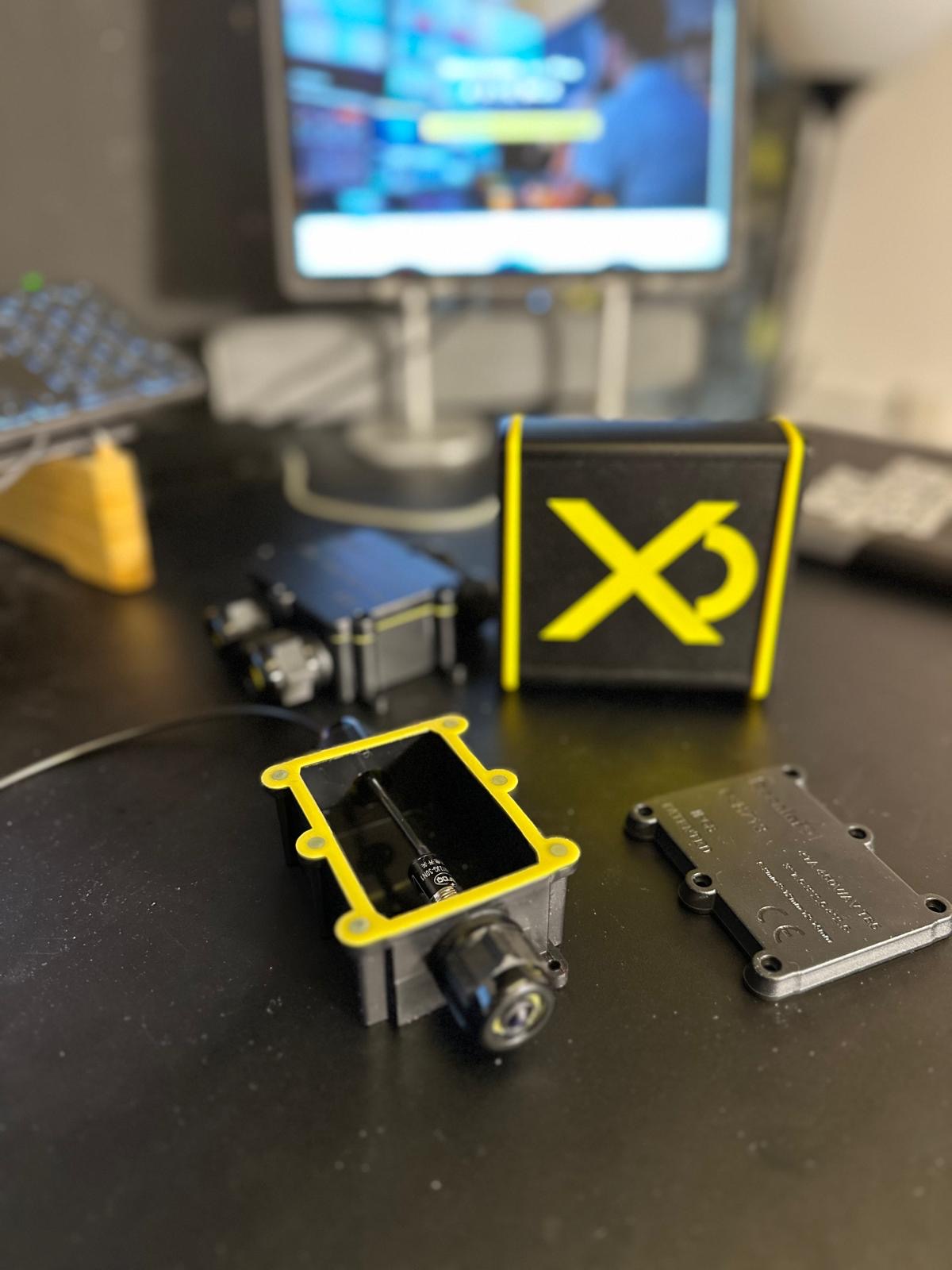 Protótipos do AEYEBOX em desenvolvimento
